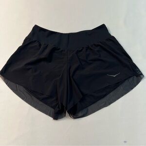 Hoka One One Women's Glide 4” Black Shorts Size Small